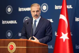 Shefi i diplomacisë turke dhe ai i asaj saudite diskutojnë për Sirinë dhe Gazën