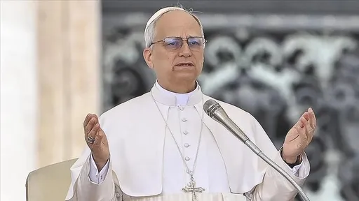 أردوغان وبابا الفاتيكان يبحثان في أنقرة ملفات إقليمية ودولية وترتيبات أمنية تحضيراً للزيارة