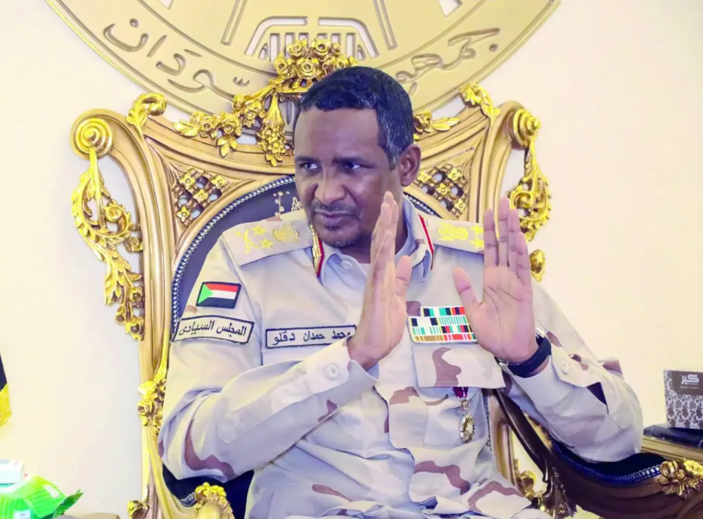 حميدتي يشكّل حكومة "موازية" في السودان ويختار التعايشي رئيساً للوزراء
