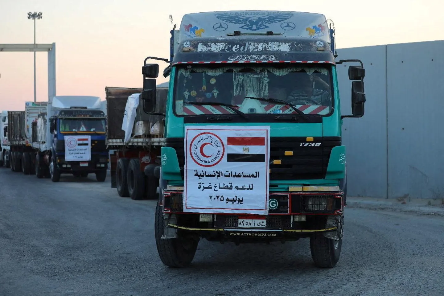 القاهرة تكثف اتصالاتها لدفع إسرائيل نحو التهدئة.. والسيسي يجدد رفض تهجير الفلسطينيين