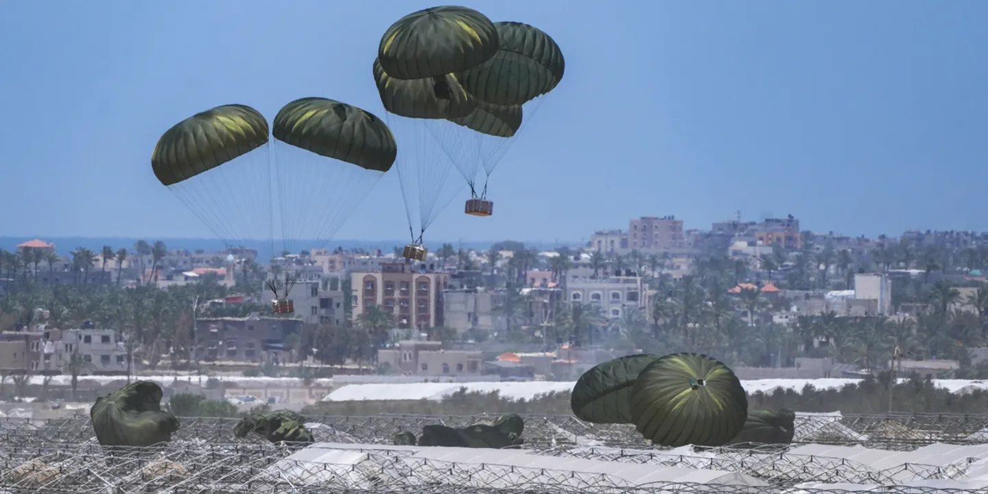 Hamas condena lançamentos aéreos de ajuda de Israel em Gaza