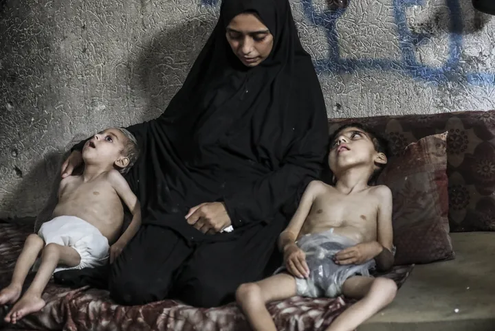 Over a thousand rabbis rebuke Israel's forced starvation of Gaza