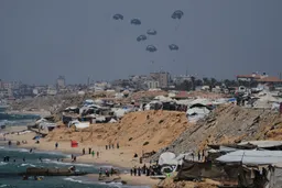 I dërguari special i Trumpit të premten në Gaza për ta inspektuar shpërndarjen e ushqimit