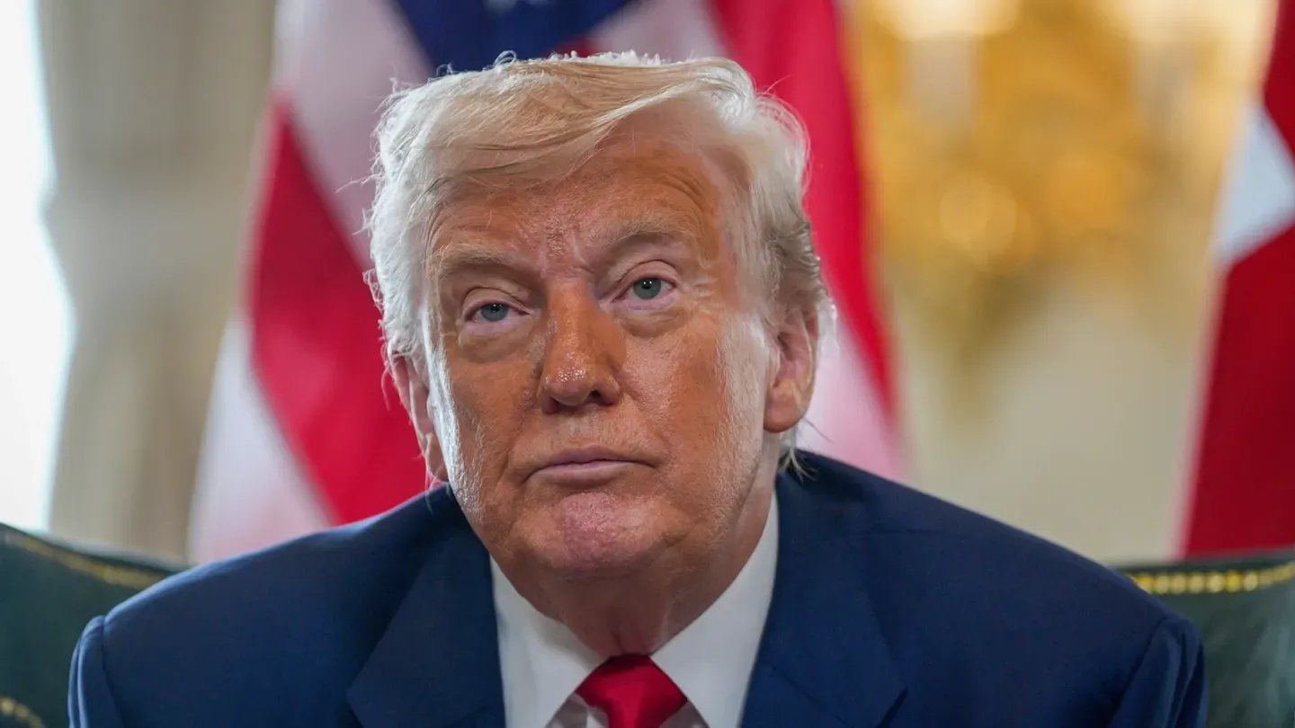 Трамп вели дека не бара самит со Си, но можеби ќе оди во Кина