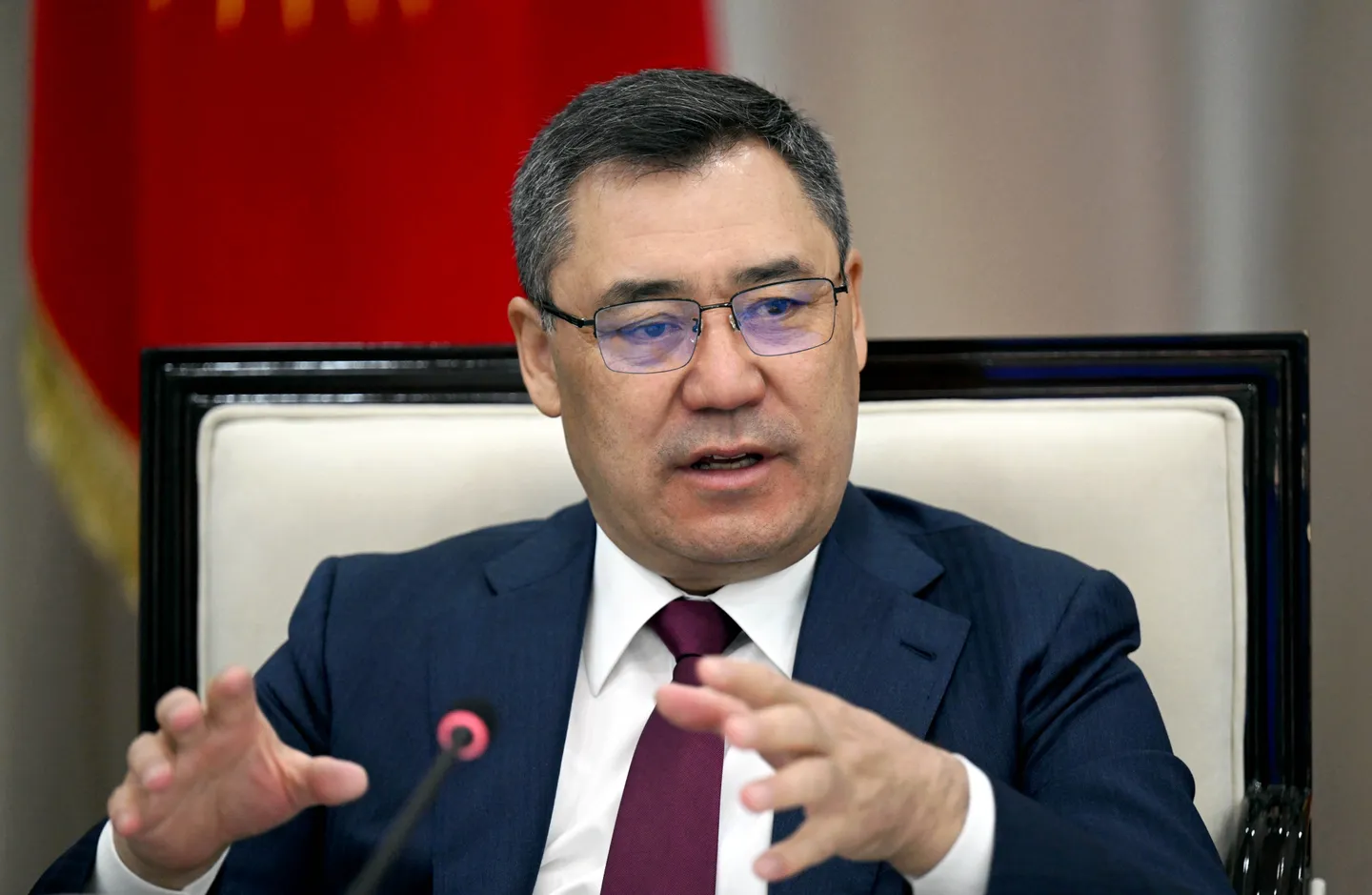 Кыргызстан взял интернет под контроль