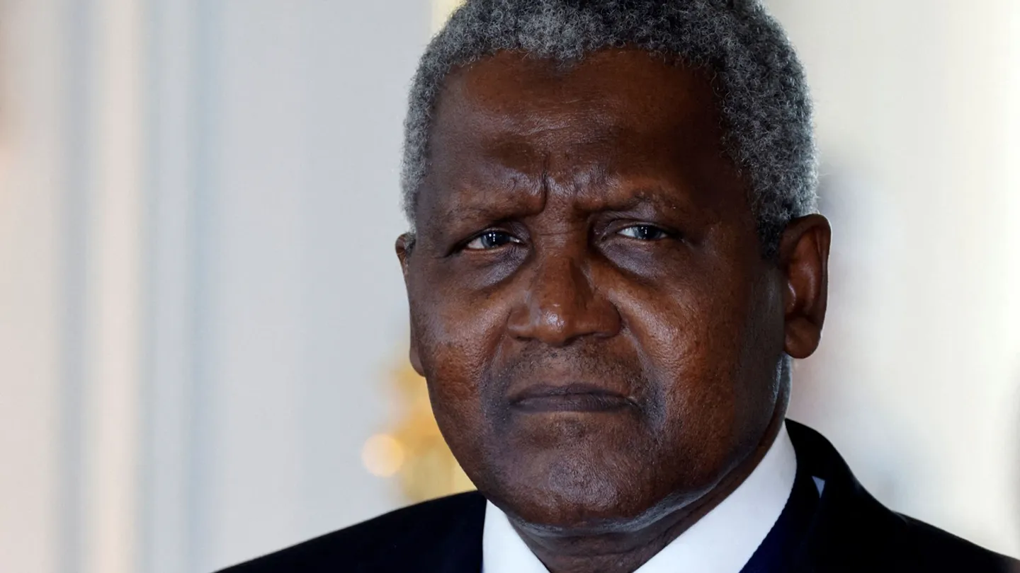 Dangote Refinery drops lawsuit against Nigerian fuel importers