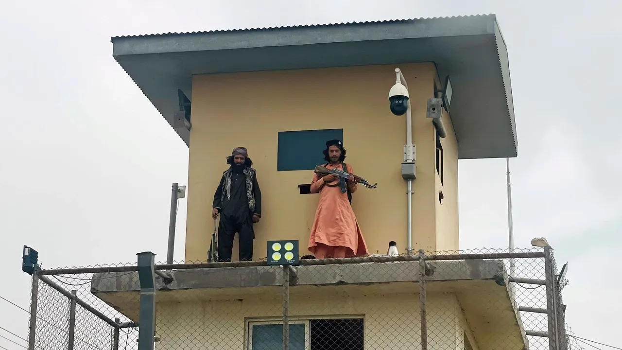 اداره طالبان: امنیت کامل مرزهای افغانستان تأمین شده است