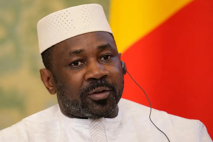 Mali parliament unanimously grants interim president renewable five-year term