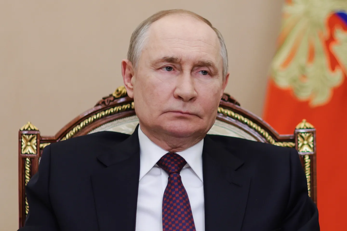 Путин увольняет генералов