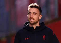 “Liverpul”un ulduz futbolçusu Dioqu Jota avtomobil qəzasında həlak olub