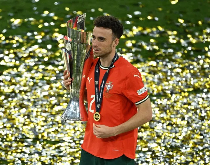 Liverpulning futbol yulduzi Diogo Jota yo‘l - transport hodisasida vafot etdi