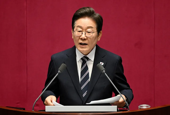 대한민국 법원, 이재명 대통령의 대북 송금 혐의 재판 연기