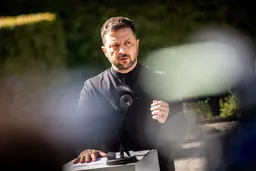Zelenskiy AQSh va Daniya bilan yangi xalqaro qurol - yaroq shartnomasi imzolaganini ma'lum qildi