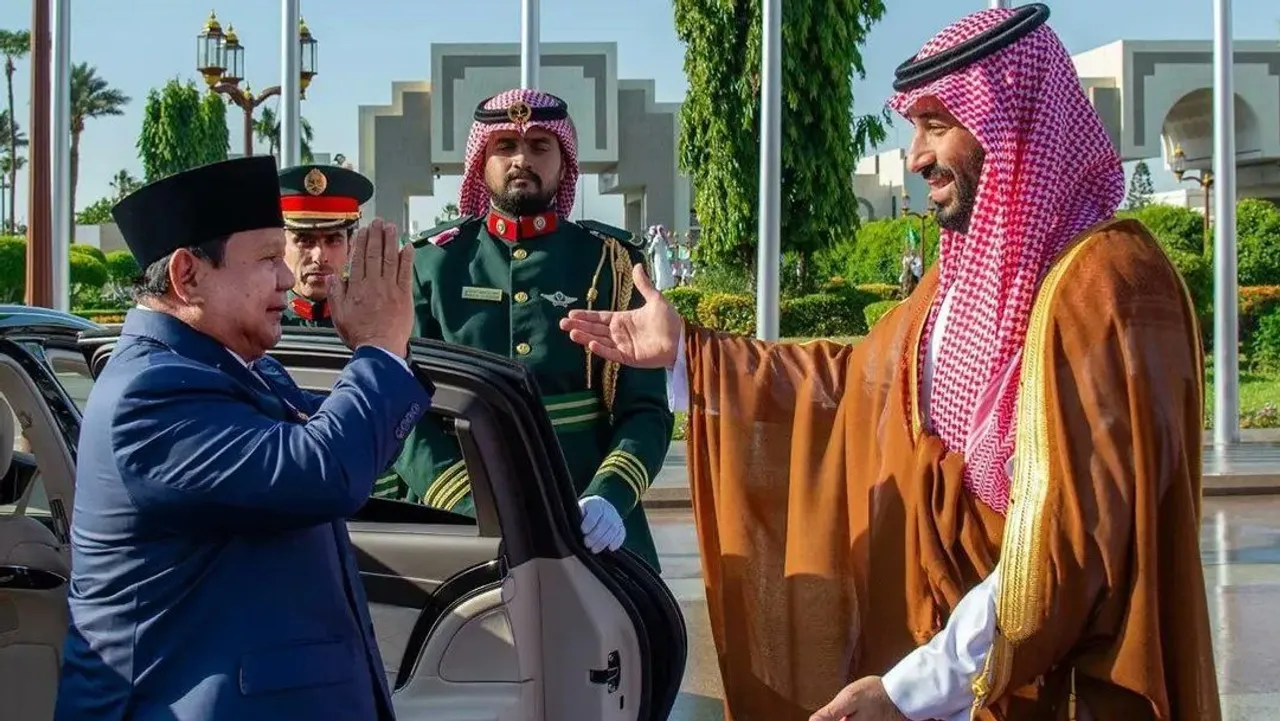 Arábia Saudita e Indonésia assinam acordos industriais e energéticos no valor de $27 mil milhões