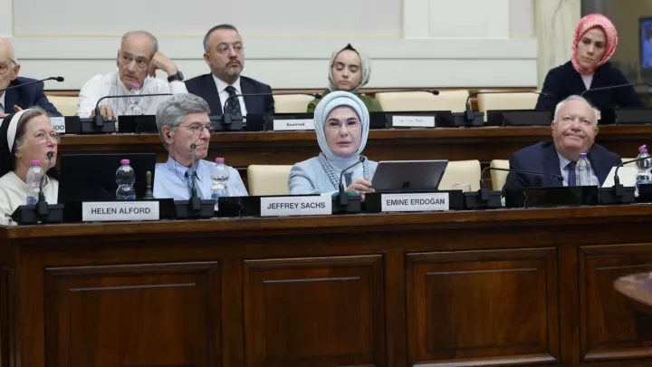 بانوی اول ترکیه در واتیکان: پیام «جهان بزرگ‌تر از پنج کشور است» مانیفست عدالت‌خواهی مظلومان است