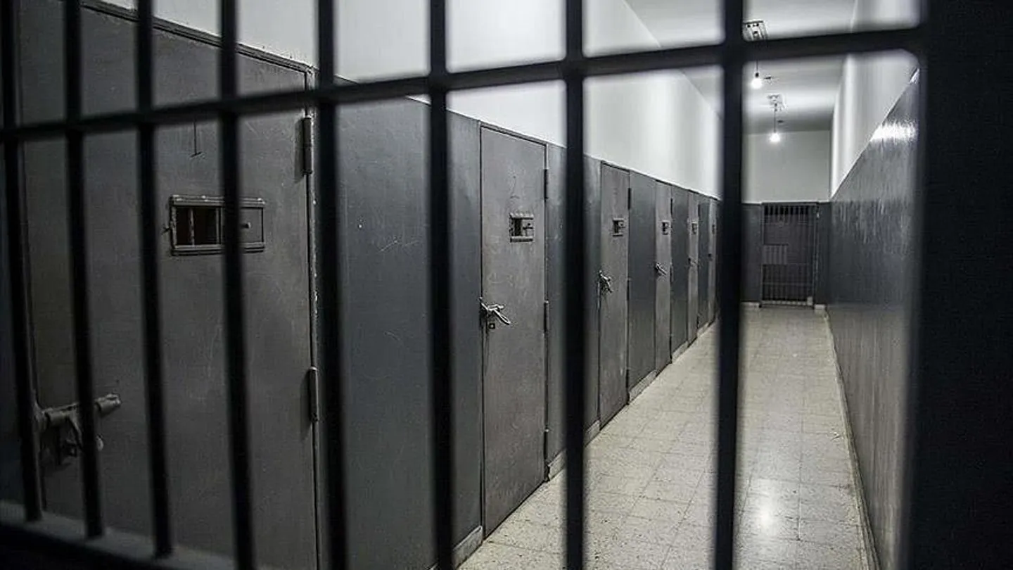 Më keq se Abu Ghraibi: Izraeli përdor dhunë seksuale dhe tortura për t'i poshtëruar palestinezët