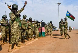 Takriban wanajeshi sita wameuawa katika mapigano ya mpaka kati ya Sudan Kusini na Uganda