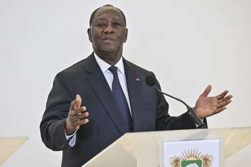 Présidentielle ivoirienne: Alassane Ouattara candidat à un quatrième mandat controversé