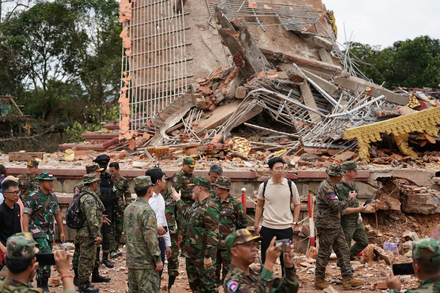 Thailand bawa atase tentera luar negara lihat kesan pertempuran di sempadan