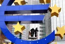 Nederlandse economie stagneert opnieuw: bedrijven investeren, maar consument blijft voorzichtig