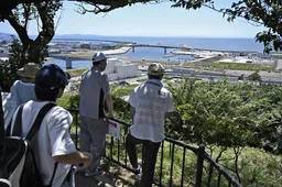 静岡県の海水浴場、カムチャツカ沖地震による津波警報で閉鎖
