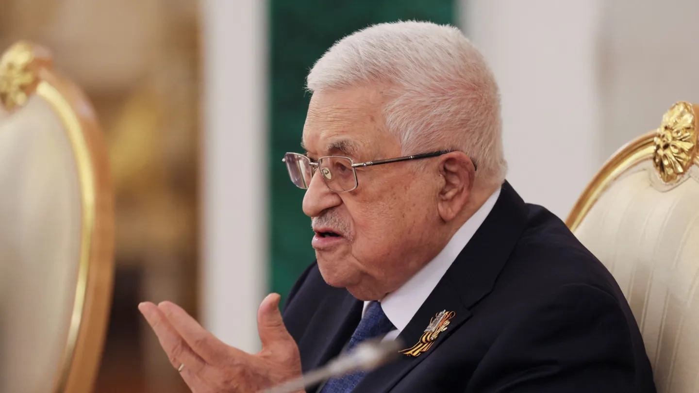 "خطوة تاريخية".. الرئيس الفلسطيني يرحب بنداء وإعلان نيويورك عقب مؤتمر حل الدولتين
