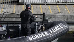 Rekord prej 25.000 kalimesh të parregullta të migrantëve në Mbretërinë e Bashkuar