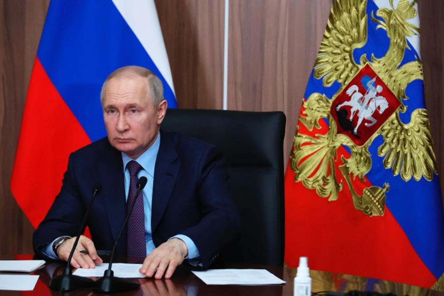 Путин принял высокопоставленную делегацию из Сирии