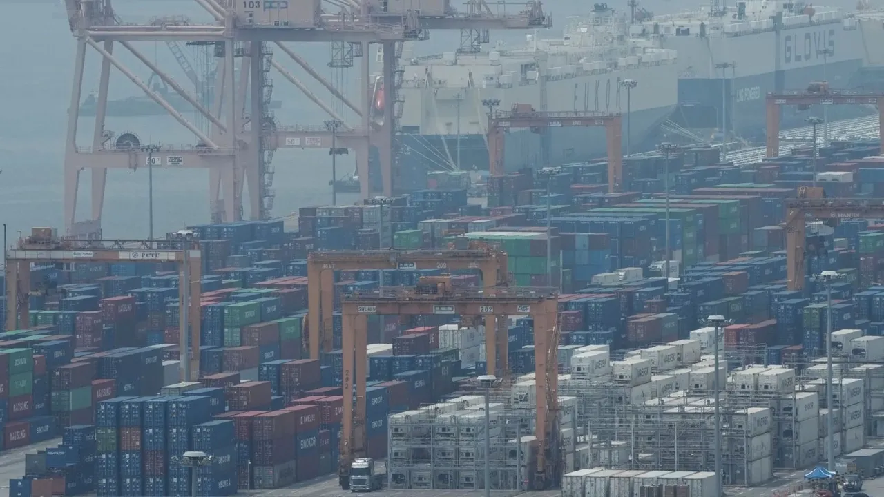 EUA assinam acordo comercial com a Coreia do Sul incluindo tarifa de 15%, afirma Trump