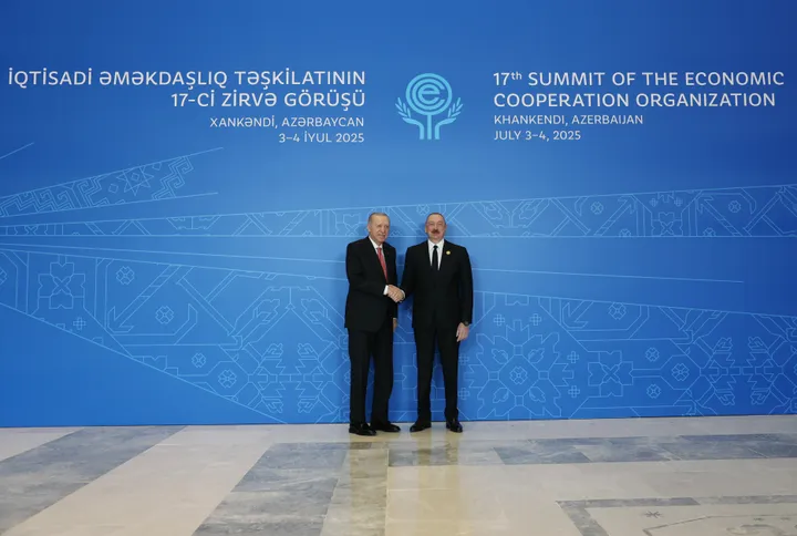 Erdogan arrives in Azerbaijan for key regional economic summit