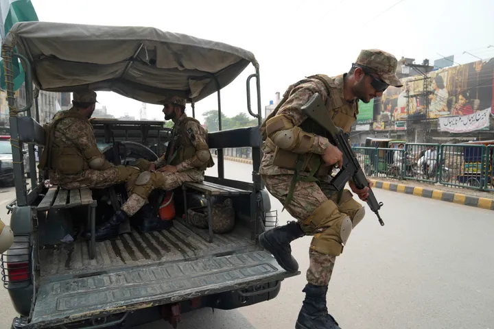 Pakistanyň howpsuzlyk güýçleriniň geçiren operasiýasynda 9 başbozar öldürildi