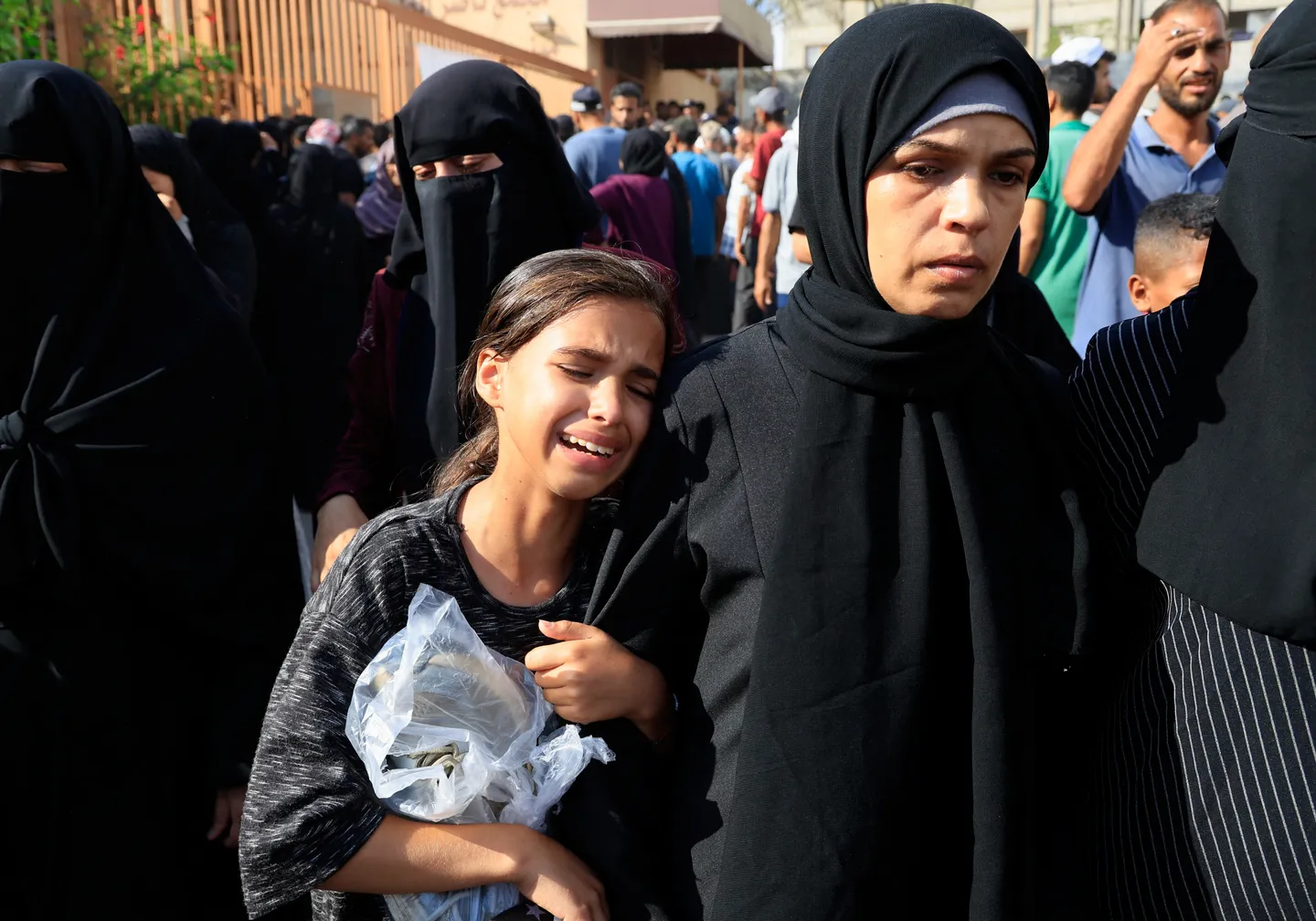 Gaza: au moins 15 Palestiniens tués ce matin, Trump déplore l’”enfer” que vivent les Palestiniens