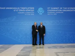 Erdogan chega ao Azerbaijão para uma importante cimeira económica regional