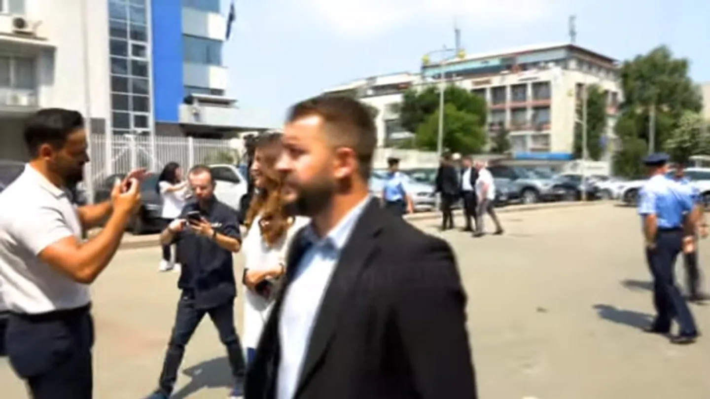 ​Kërcënim me bombë në Kuvend të Kosovës, deputetët boshatisin ndërtesën