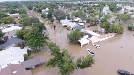 La tragedia de las inundaciones en Texas dejó al descubierto un desastre en el sistema de vivienda