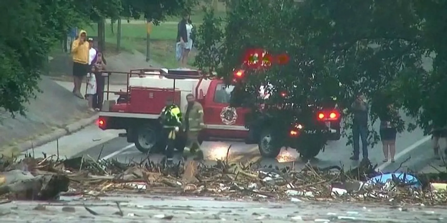 Condado americano declara estado de emergência devido as cheias no Texas que causaram 13 mortos