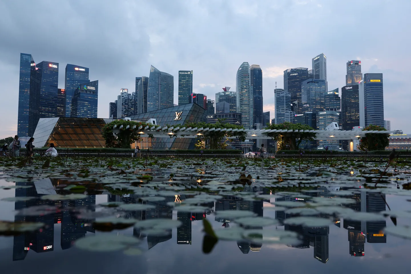 Lebih ramai pelajar China pilih Singapura berbanding AS