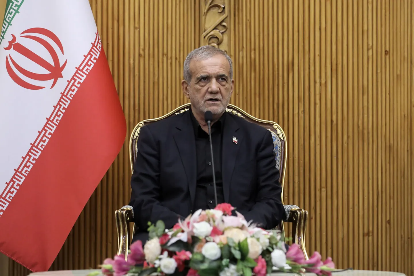 تفاصيل جديدة تكشف إصابة الرئيس الإيراني في استهداف إسرائيلي سابق