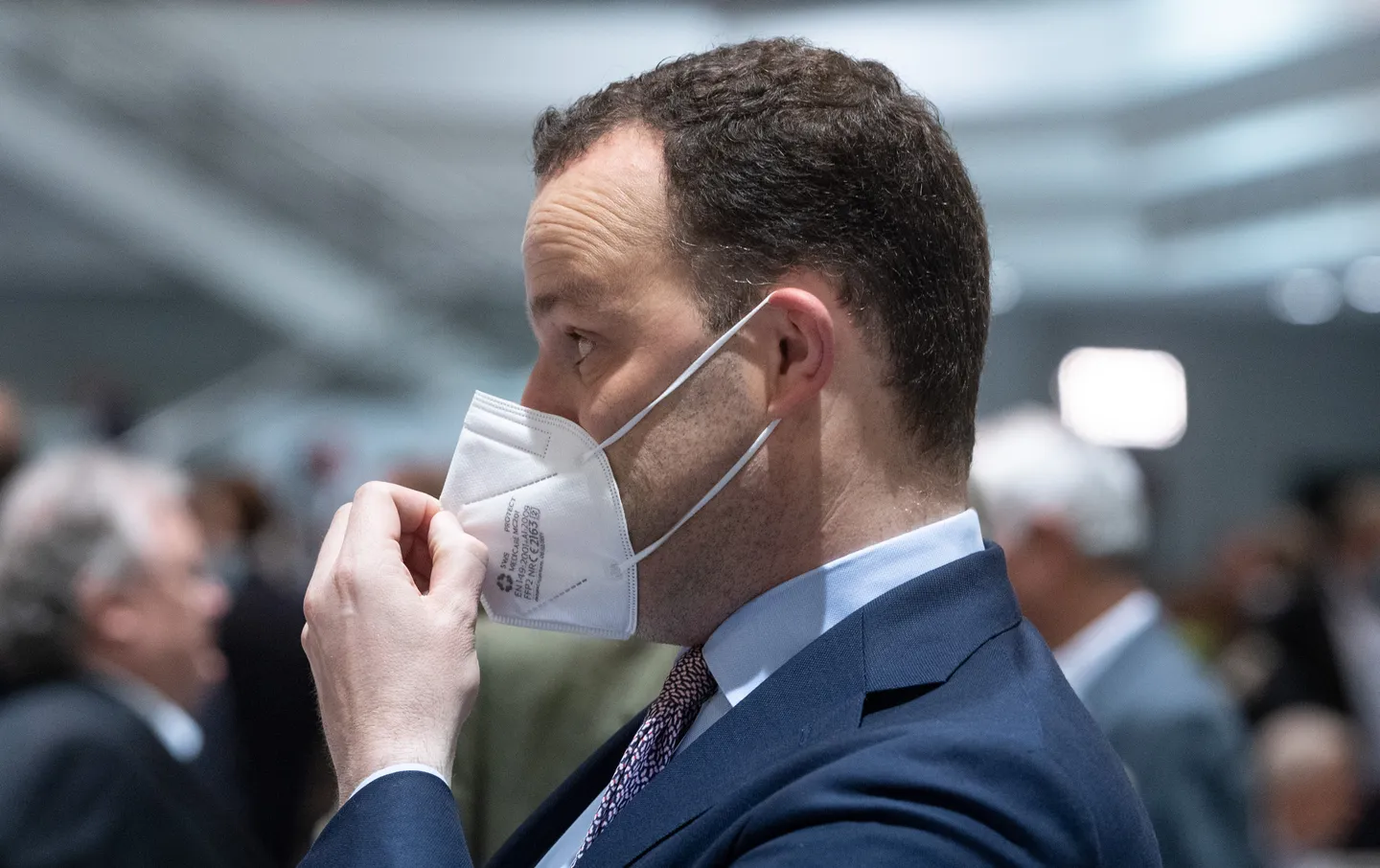 CDU-Führung stellt sich in Masken-Affäre hinter Spahn