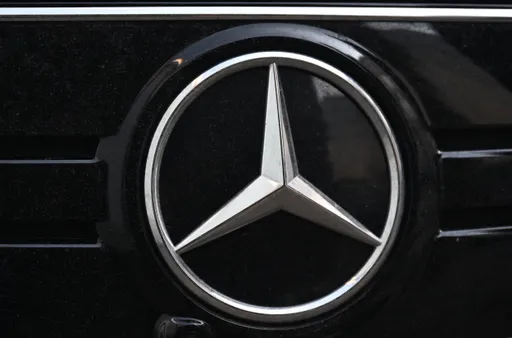 Mercedes verkauft erneut weniger Autos