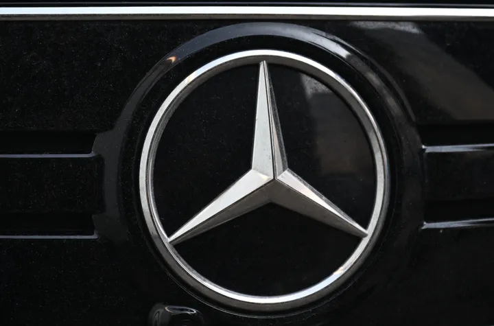 Mercedes verkauft erneut weniger Autos