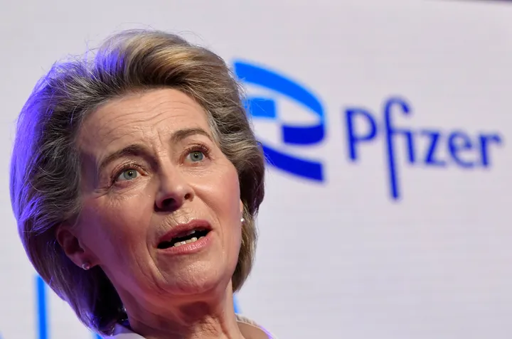 Why is top EU official Ursula von der Leyen facing a no-confidence vote?