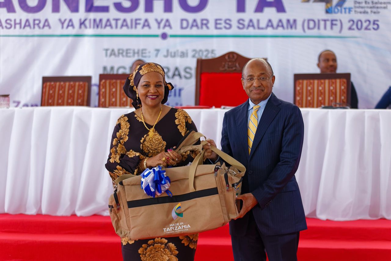 Rais wa Zanzibar azindua nembo ya 'Made in Tanzania'