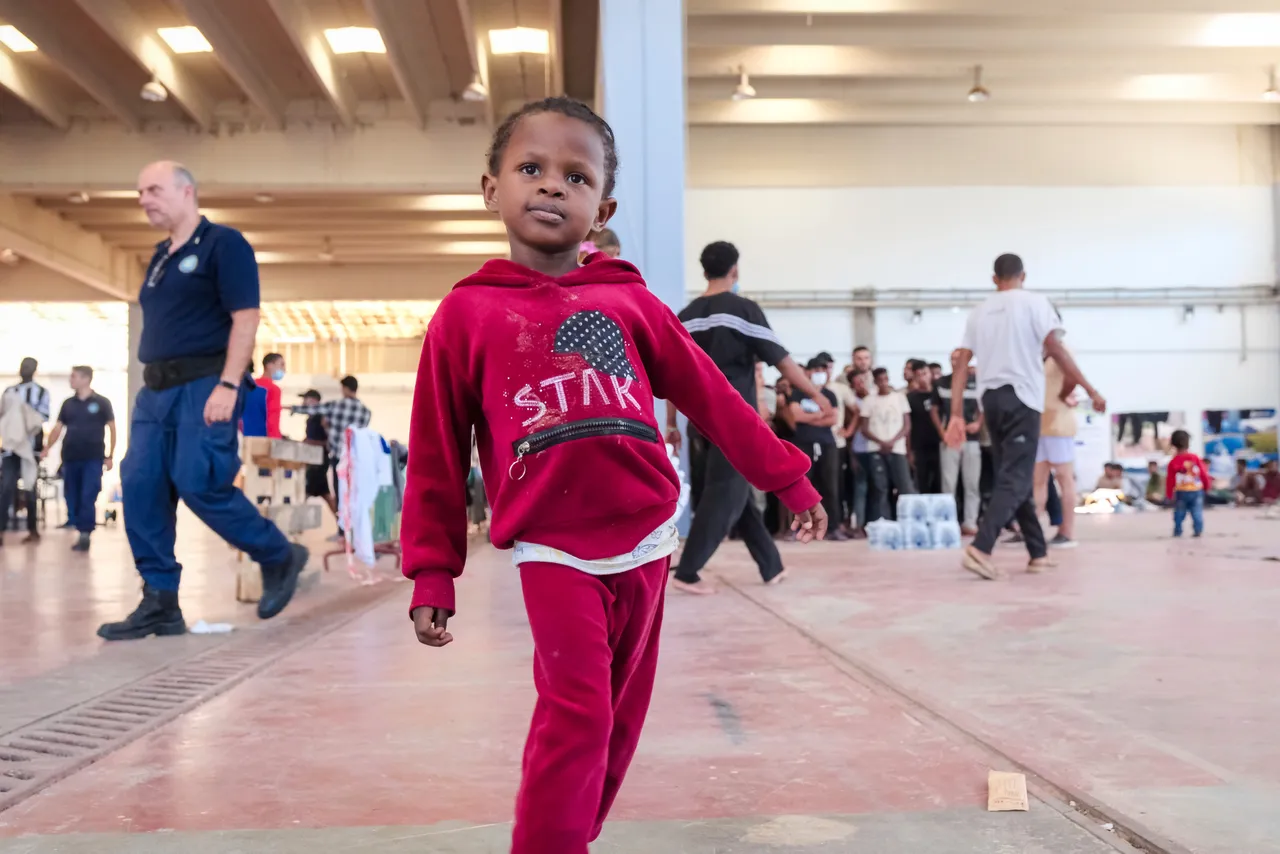 Jaarlijks verdwijnen honderden niet-begeleide minderjarige migranten