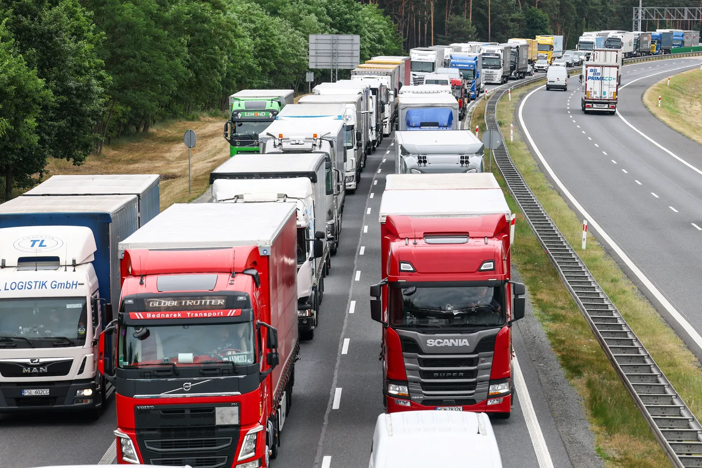 Niemieckie firmy alarmują:  kontrole graniczne zagrażają współpracy i gospodarkom regionu