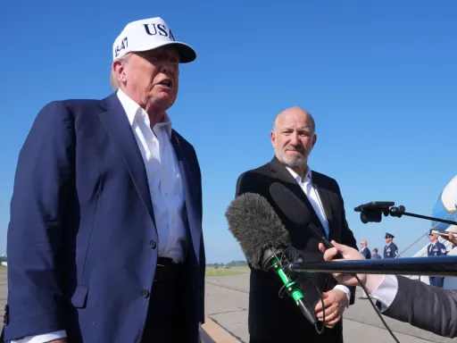 Trump critica partido político do antigo aliado Musk e considera-o de "ridículo"