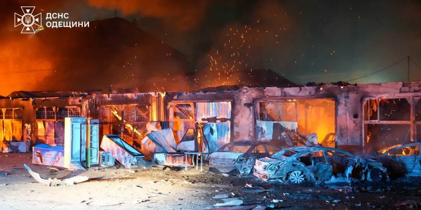 Ataques russos durante a noite causam quatro mortos e dezenas de feridos na Ucrânia