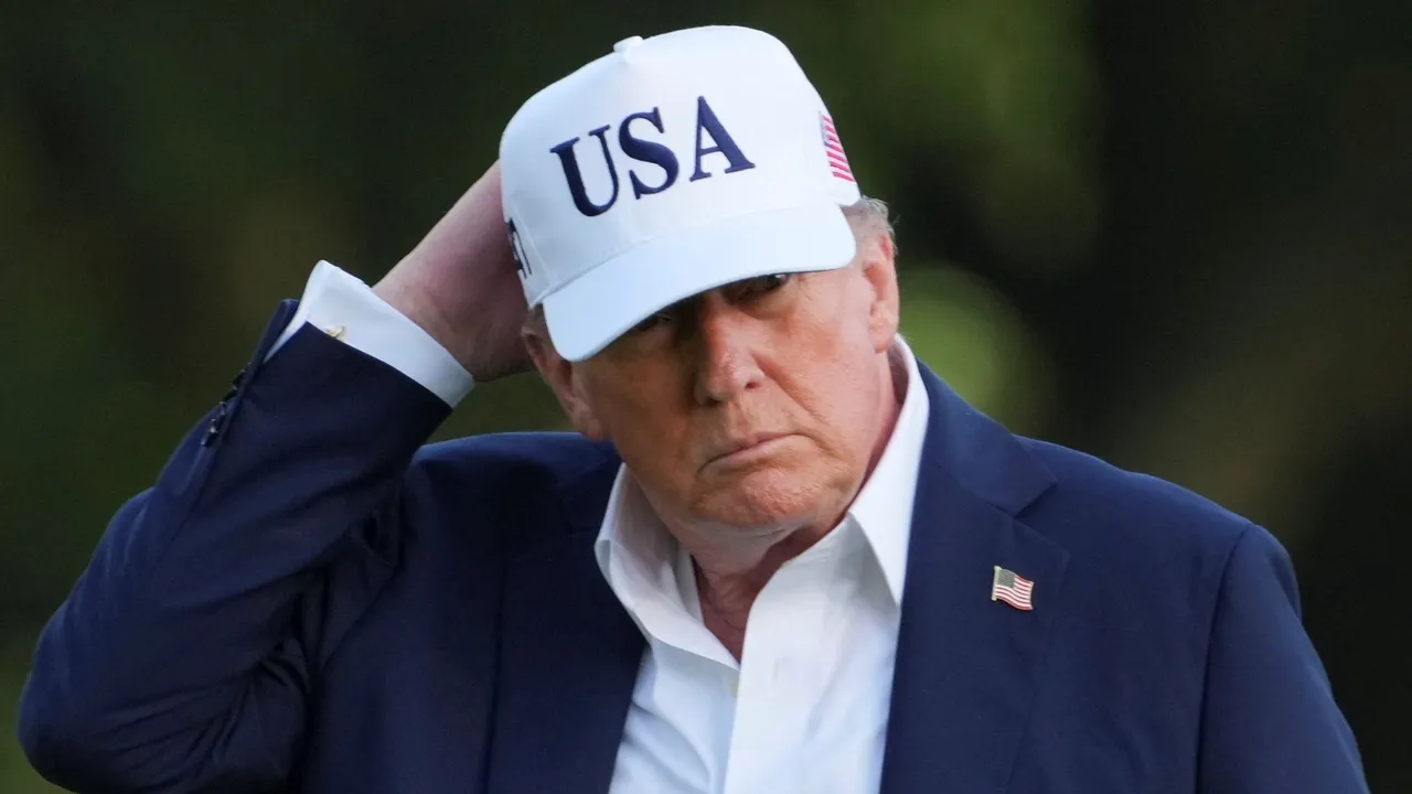 Trump ameaça com tarifas adicionais aos países que apoiam os BRICS “anti-EUA”