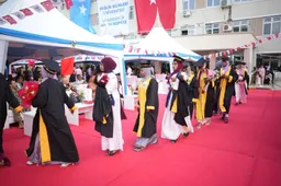 Türkiye’s University of Health Sciences graduates more than 170 professionals in Somalia