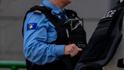 Kosovë: Arrestohen pesë policët e përfshirë në vdekjen e dyshimtë të të riut në Lipjan